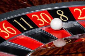 Studio meja live-dealer cukong toto dengan kamera multi-sudut